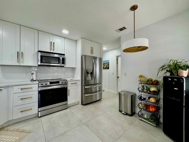 9106 Chatsworth Cascades, Boca Raton, FL 33434