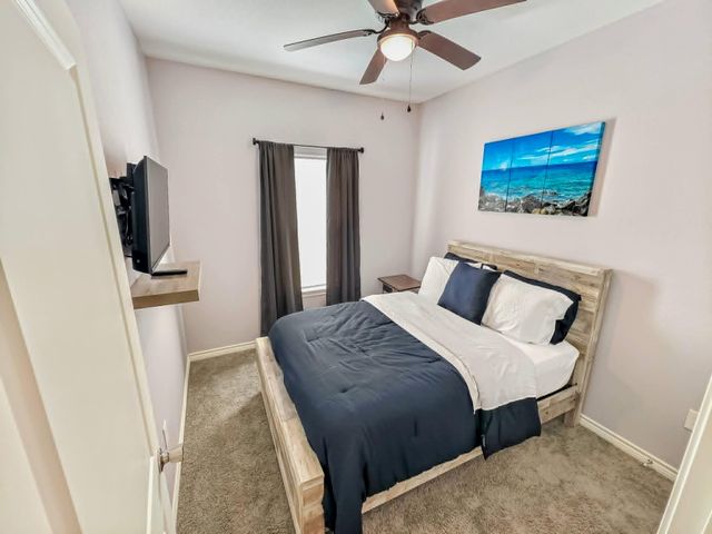 861 Palmdate, Montgomery, TX 77316