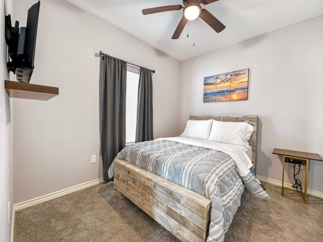 861 Palmdate, Montgomery, TX 77316