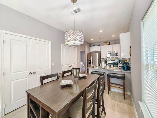 861 Palmdate, Montgomery, TX 77316