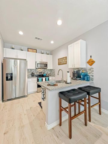 861 Palmdate, Montgomery, TX 77316