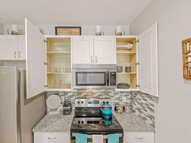 861 Palmdate, Montgomery, TX 77316