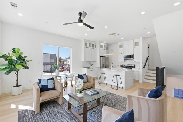 4315 San Jacinto Street, Dallas, TX 75204