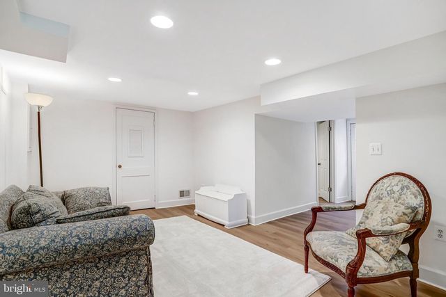 3643 ALTON PL NW, Washington, DC 20008