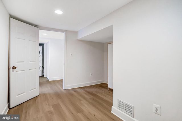 3643 ALTON PL NW, Washington, DC 20008