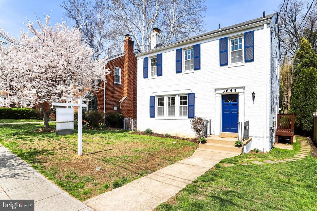 3643 ALTON PL NW, Washington, DC 20008