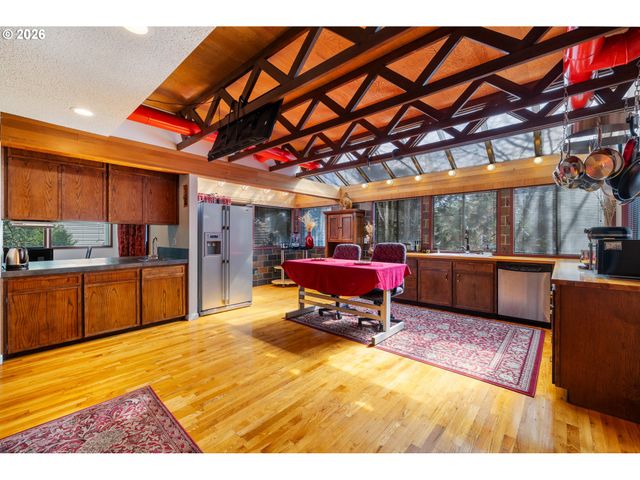 17589 Sw SARALA St, Beaverton, OR 97007