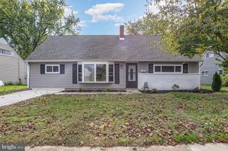 1232 CONTINENTAL RD, York, PA 17404