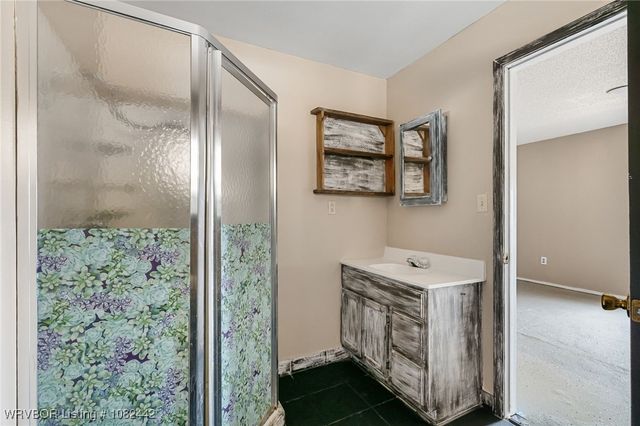 475616 E 1060 Road, Muldrow, OK 74948