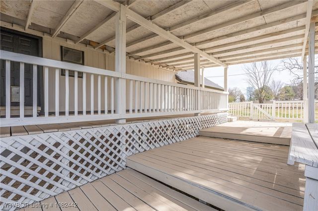475616 E 1060 Road, Muldrow, OK 74948