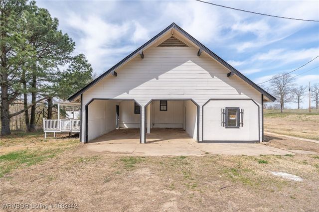 475616 E 1060 Road, Muldrow, OK 74948