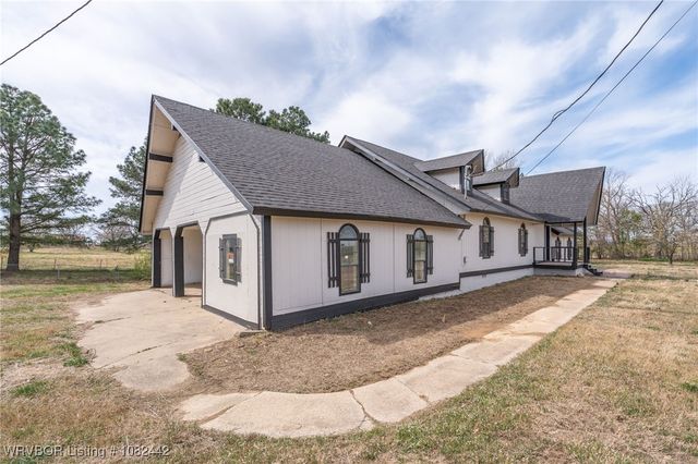 475616 E 1060 Road, Muldrow, OK 74948