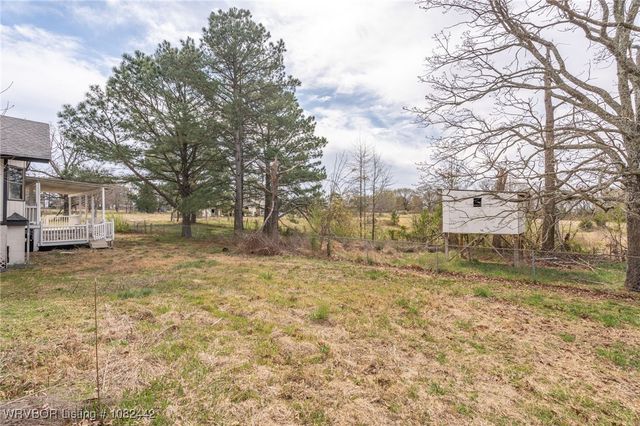 475616 E 1060 Road, Muldrow, OK 74948