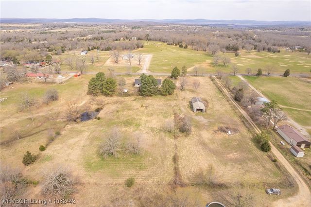 475616 E 1060 Road, Muldrow, OK 74948