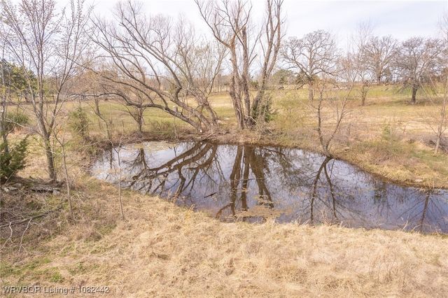 475616 E 1060 Road, Muldrow, OK 74948