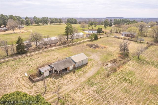 475616 E 1060 Road, Muldrow, OK 74948