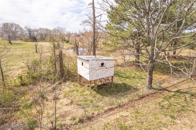 475616 E 1060 Road, Muldrow, OK 74948