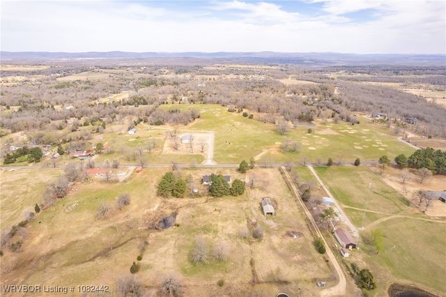475616 E 1060 Road, Muldrow, OK 74948