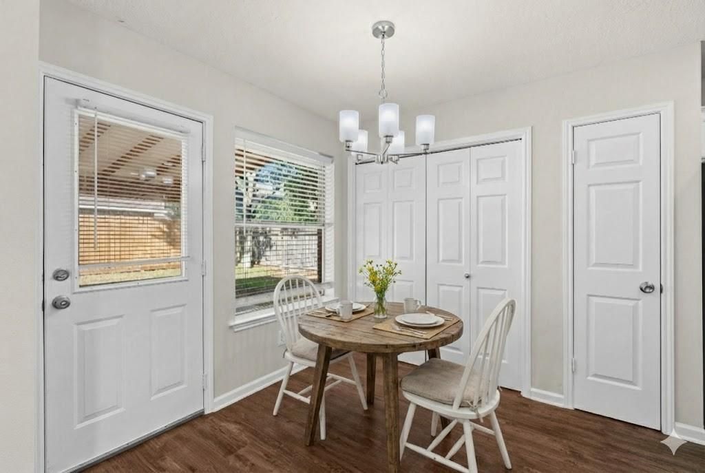 Image 13 of property listing at 6023 Shady Manor Drive, Katy, TX 77449