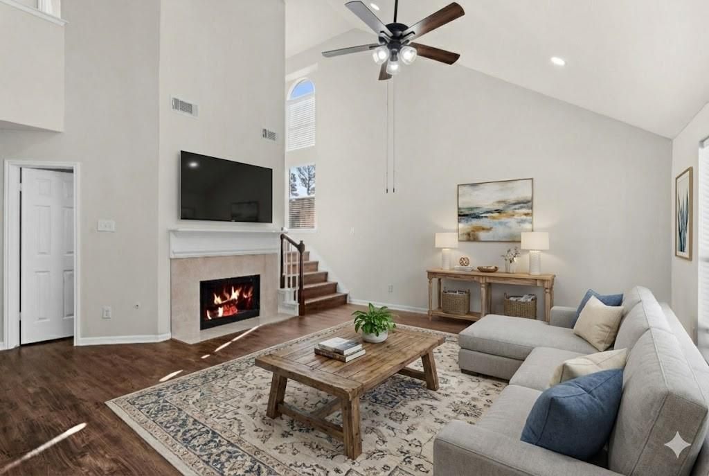 Image 15 of property listing at 6023 Shady Manor Drive, Katy, TX 77449