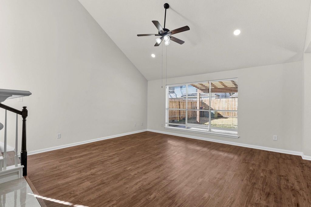 Image 18 of property listing at 6023 Shady Manor Drive, Katy, TX 77449