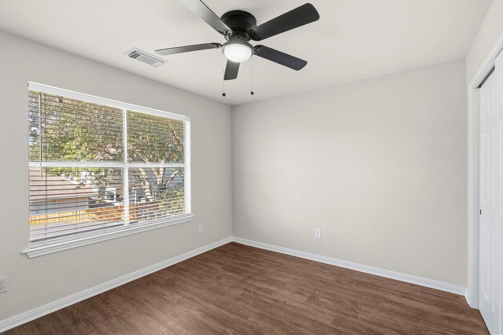 Image 30 of property listing at 6023 Shady Manor Drive, Katy, TX 77449