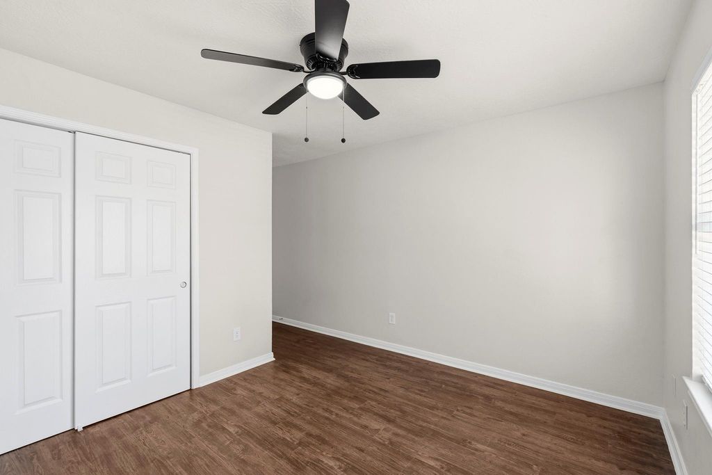 Image 31 of property listing at 6023 Shady Manor Drive, Katy, TX 77449