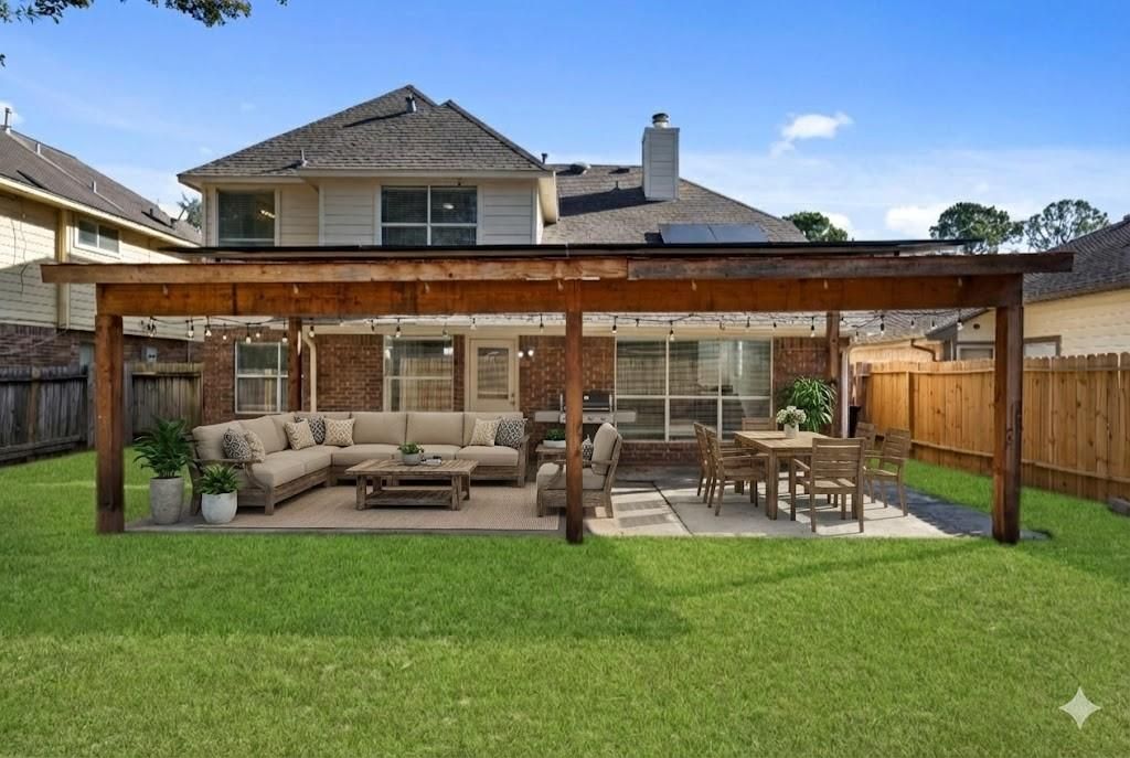 Image 33 of property listing at 6023 Shady Manor Drive, Katy, TX 77449