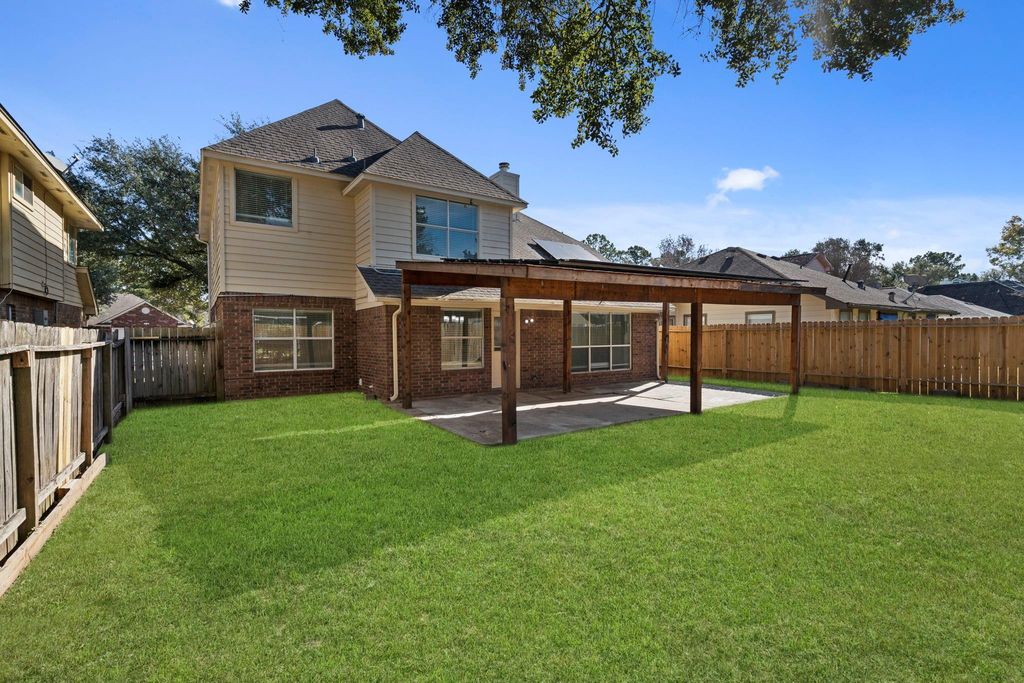 Image 34 of property listing at 6023 Shady Manor Drive, Katy, TX 77449