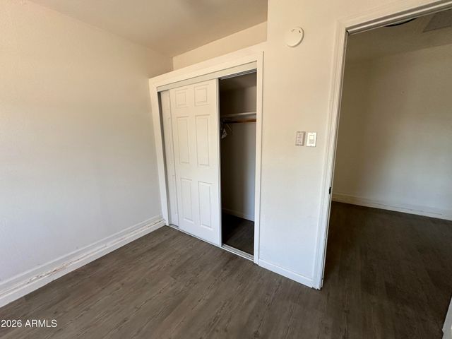 8602 N 56TH Drive, Glendale, AZ 85302