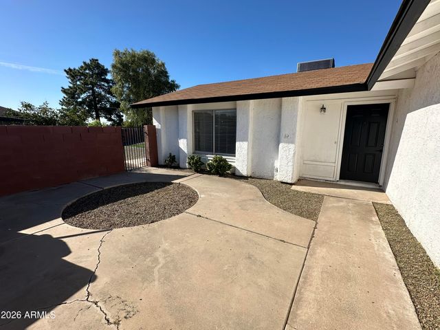 8602 N 56TH Drive, Glendale, AZ 85302