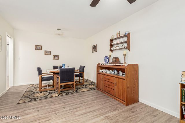 10439 W SARATOGA Circle, Sun City, AZ 85351