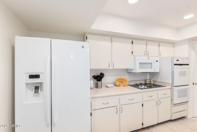 10439 W SARATOGA Circle, Sun City, AZ 85351