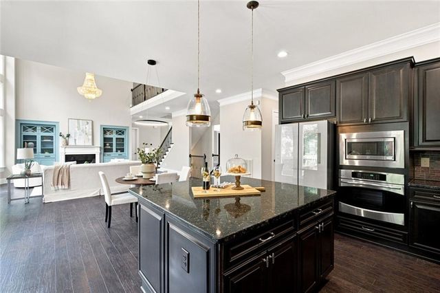 360 Dewpoint Lane, Johns Creek, GA 30022