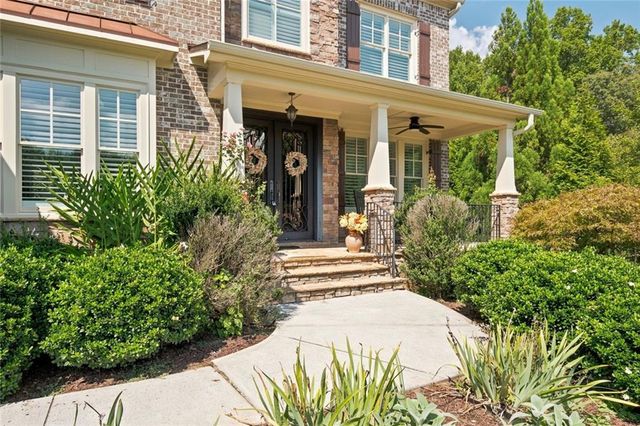 360 Dewpoint Lane, Johns Creek, GA 30022