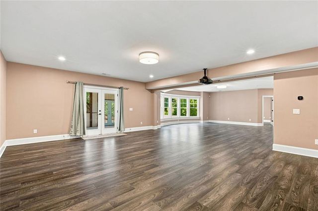 360 Dewpoint Lane, Johns Creek, GA 30022