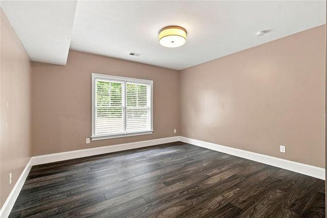 360 Dewpoint Lane, Johns Creek, GA 30022