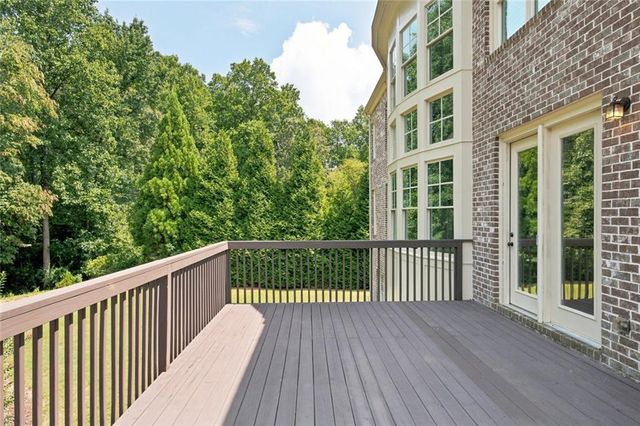 360 Dewpoint Lane, Johns Creek, GA 30022