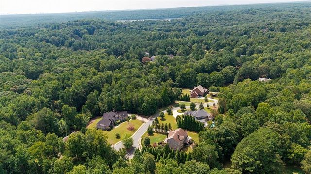 360 Dewpoint Lane, Johns Creek, GA 30022