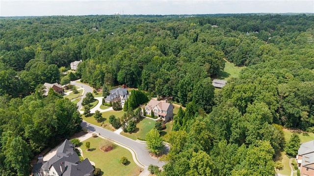 360 Dewpoint Lane, Johns Creek, GA 30022