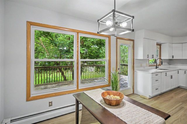 1925 Elka Lane, Madison, WI 53704