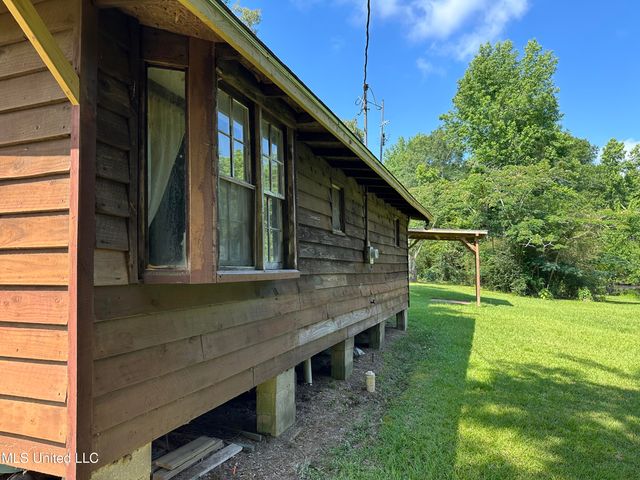 1628 Dry Creek Road, Magee, MS 39111