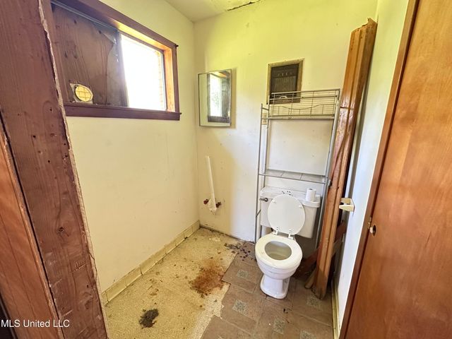 1628 Dry Creek Road, Magee, MS 39111