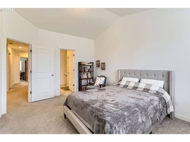 851 S 25TH Ave, Cornelius, OR 97113
