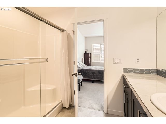 851 S 25TH Ave, Cornelius, OR 97113