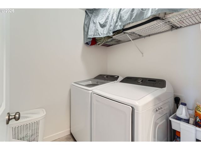 851 S 25TH Ave, Cornelius, OR 97113