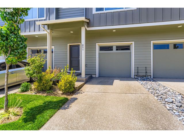 851 S 25TH Ave, Cornelius, OR 97113