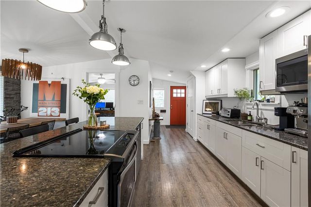 5701 E 56th Street, Kansas City, MO 64130