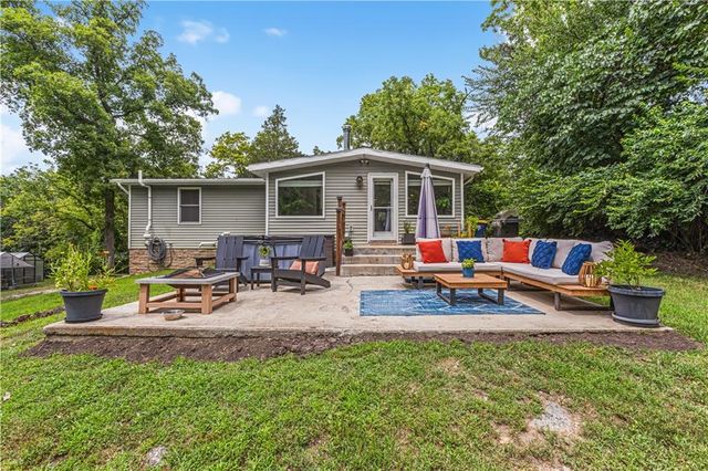 5701 E 56th Street, Kansas City, MO 64130