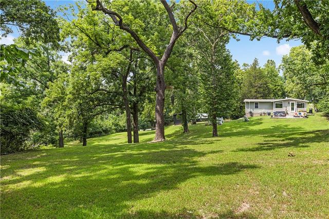5701 E 56th Street, Kansas City, MO 64130